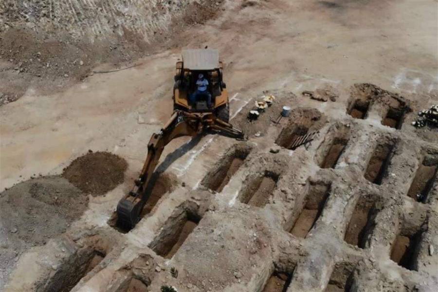 Prepara Acapulco fosas comunes por incremento de muertes por Covid-19
