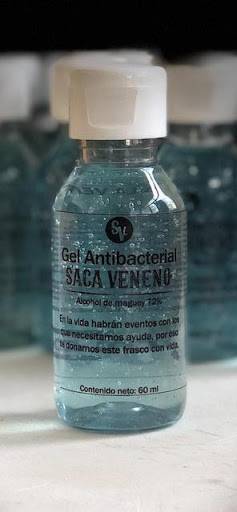 Gel antibacterial con mezcal