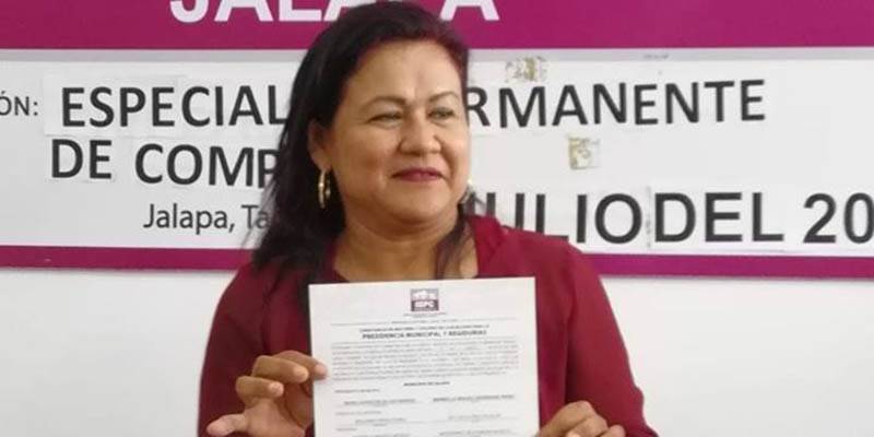 Tras acusaciones de corrupci&oacute;n, renuncia alcaldesa de Jalapa