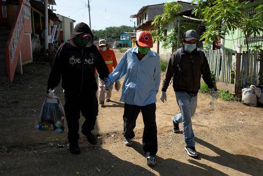 Sanción a más de 74 mil personas en Ecuador por incumplir toque de queda