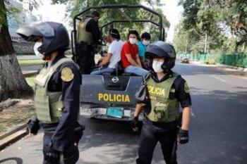 Per&uacute;: Militares y polic&iacute;a para aplicar confinamiento