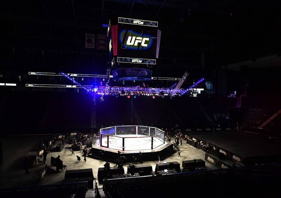 UFC regresa el sábado con duelo Tyron Woodley-Gilbert Burns
