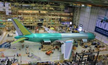 Boeing despedir&aacute; a casi 13 mil empleados por Covid-19