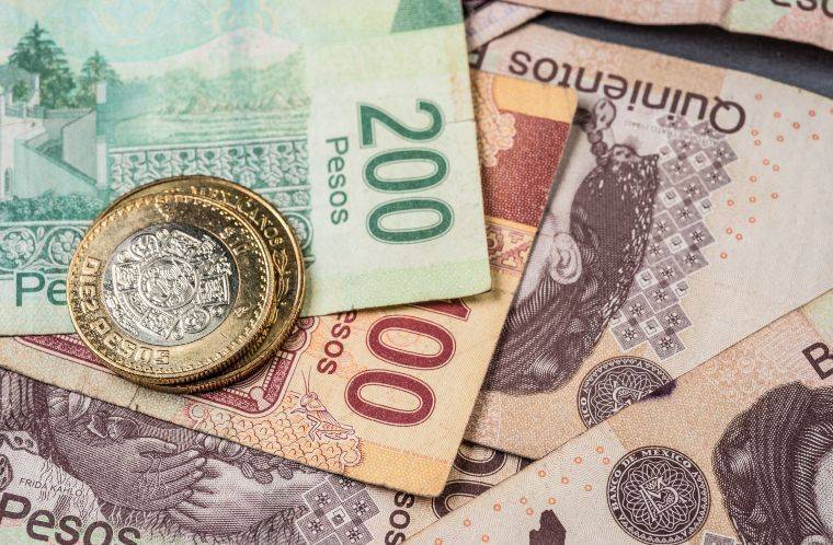 Peso avanza a 22.22 por dólar spot, apuntalado por optimismo en Europa