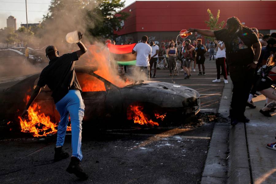Furia en Minneapolis por la muerte de George Floyd