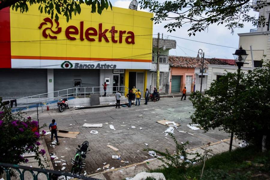 Pide AMLO rechazar falsas noticias, tras quemas en Chiapas por rumores
