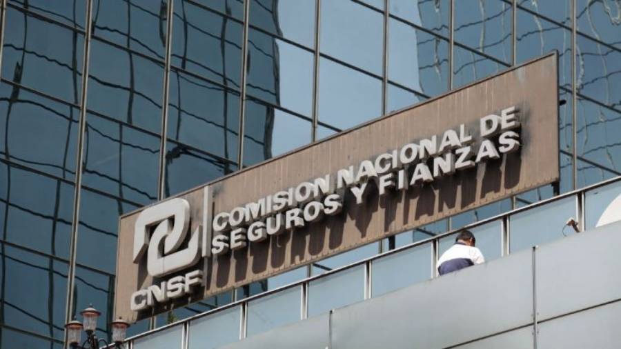 Amplía CNSF suspensión de trámites hasta el 30 de junio