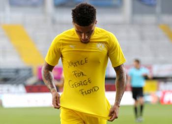Jadon Sancho pide justicia para George Floyd