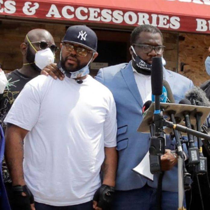 Hermano de George Floyd pide detener disturbios