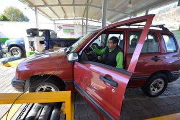 Ampl&iacute;an periodo para verificar autos en Estado de M&eacute;xico