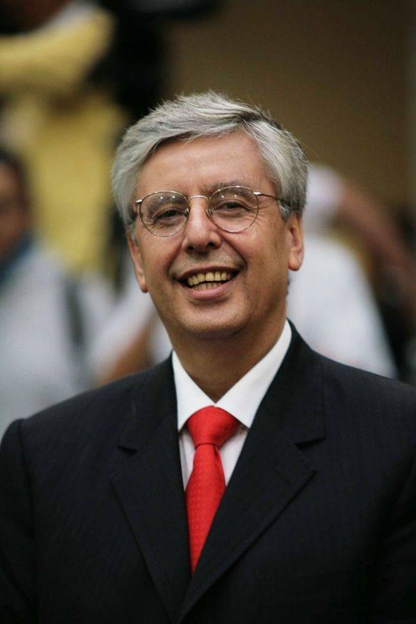 Jaime Cárdenas llega al Instituto para Devolver al Pueblo lo Robado