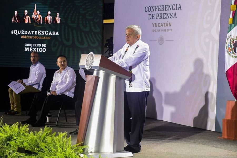 Listas más órdenes de aprehensión contra servidores públicos por caso Ayotzinapa: AMLO