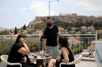 Grecia, el primer pa&iacute;s en abrir sus hoteles