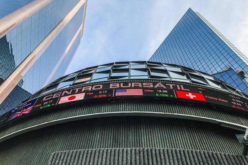Bolsa Mexicana abre con ganancia de 0.92 por ciento