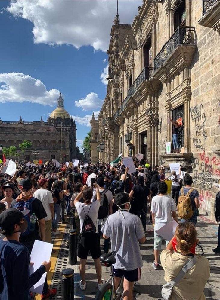 Se acumulan casos de abusos policiacos en México