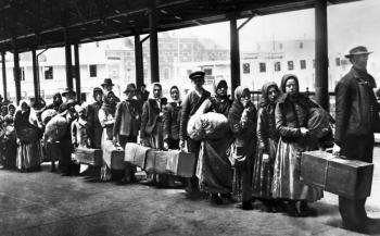 Pel&iacute;cula de 1897 “Llegada de los emigrantes”