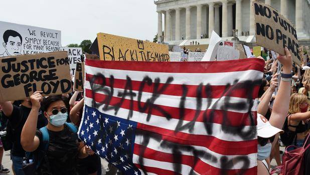 Manifestantes comienzan a reunirse en Washington