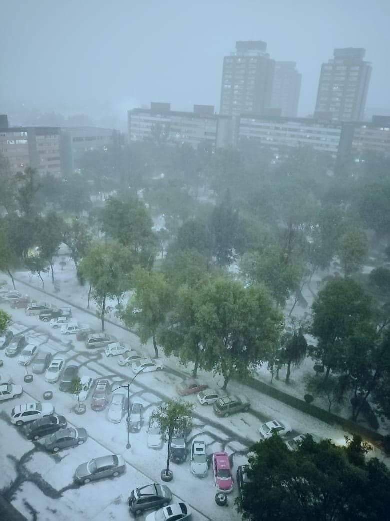 Fuertes lluvias y granizo en la CDMX