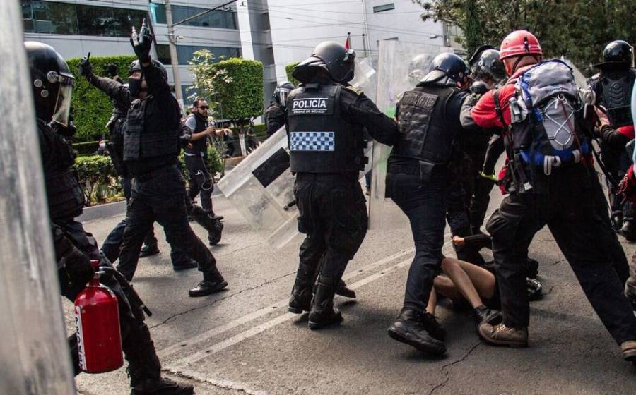 ...Y dan prisión preventiva a agresores de activista