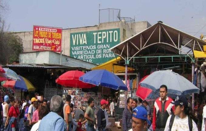 …Y la Lagunilla y Tepito, abarrotados