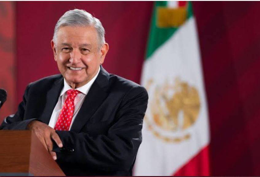 AMLO SE VICTIMIZA Y USA DISTRACTORES EN VEZ DE CUMPLIR CON SU ENCARGO