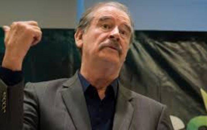 Vicente Fox se deslinda de Boa, dice que es artificio armado por Segob