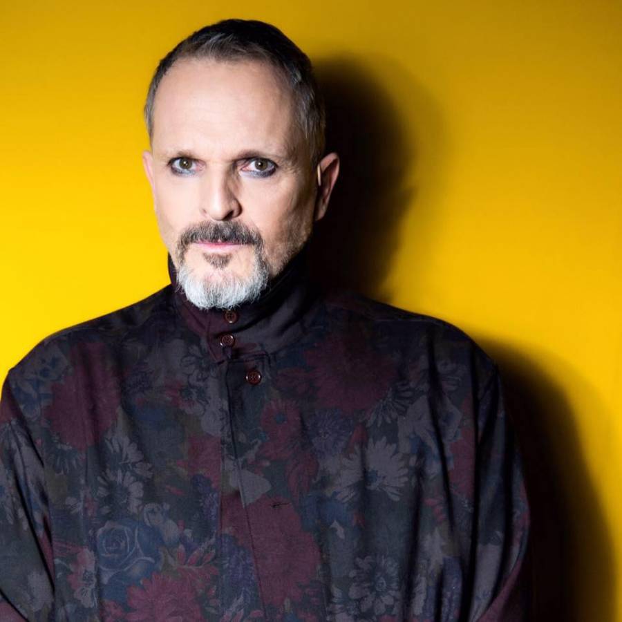 Miguel Bosé arremete contra Pedro Sánchez por “macabro y supremacista”