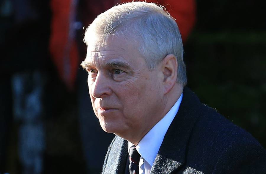 Acusa NY a príncipe Andrés de cooperar falsamente en caso Epstein