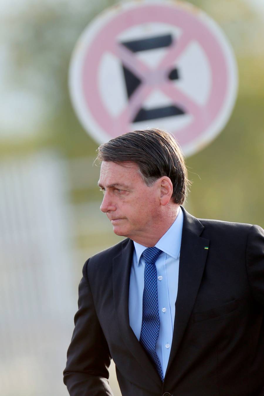 Bolsonaro sigue a Trump  y amaga con dejar la OMS