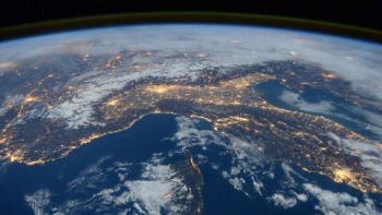 Descubren una se&ntilde;al que se repite en el espacio cada 157 d&iacute;as