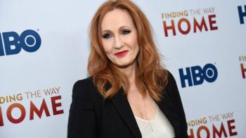 J.K Rowling vuelve a desde&ntilde;ar a comunidad trans