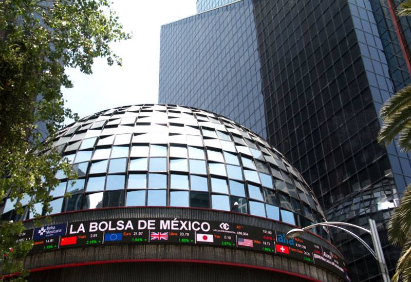 Bolsa mexicana gana por compras de oportunidad tras fuerte declive