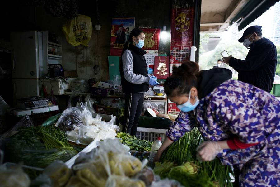 Pekín cierra seis mercados tras dos días de nuevos contagios de Covid-19