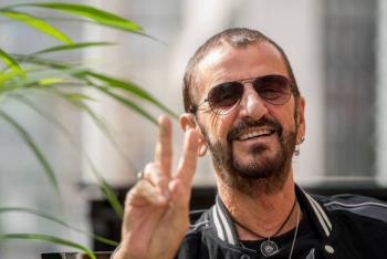 Ringo Star cancela presentaciones por COVID-19