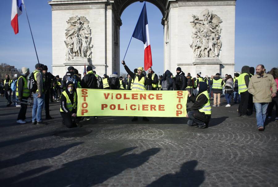 Miles se manifiestan en Francia vs violencia y racismo policial