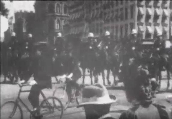 Desfile de la Polic&iacute;a de Nueva York en 1899