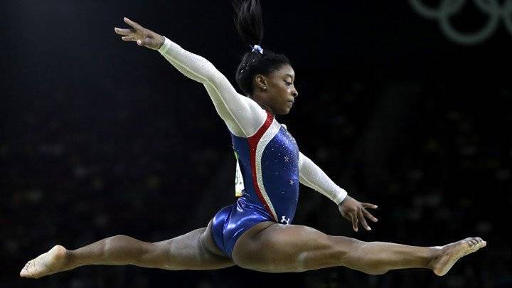 Simone Biles demanda a Comité Olímpico de Estados Unidos por abuso sexual