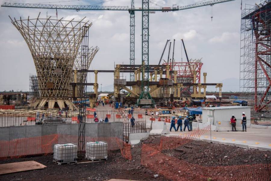 Ofertan 49 mil toneladas de acero del aeropuerto de Texcoco