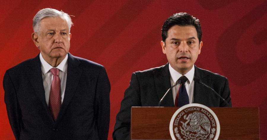 AMLO PIDE A ROBLEDO ACLARAR CONTRATOS A EMPRESAS CON PRÁCTICAS MONOPÓLICAS