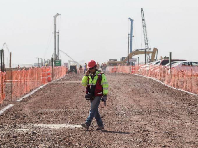 Juez federal ordena protección a hallazgos arqueológicos de Santa Lucía