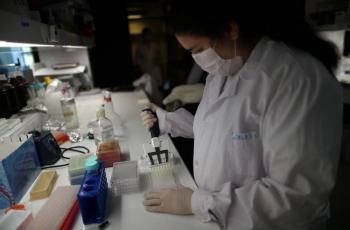 OMS eval&uacute;a datos sobre f&aacute;rmacos de VIH como tratamiento para Covid-19
