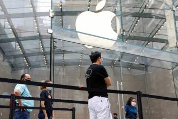 Apple cerrar&aacute; tiendas por aumento de casos de Covid-19 en EU