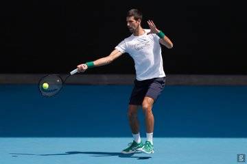 Djokovic se somete a examen de Covid-19; su entrenador resultó positivo