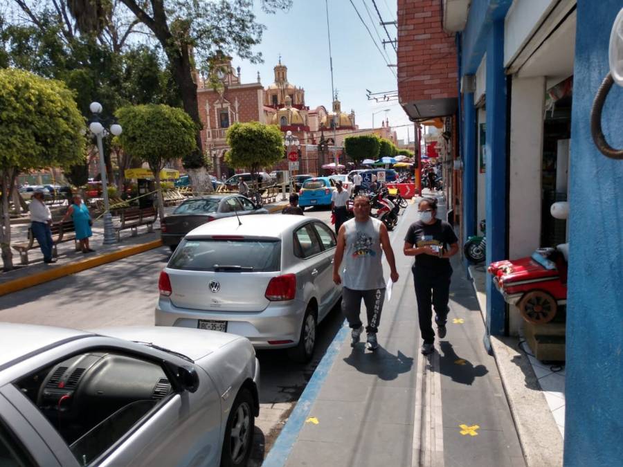 Sin medidas sanitarias, en Puebla retoman las actividades