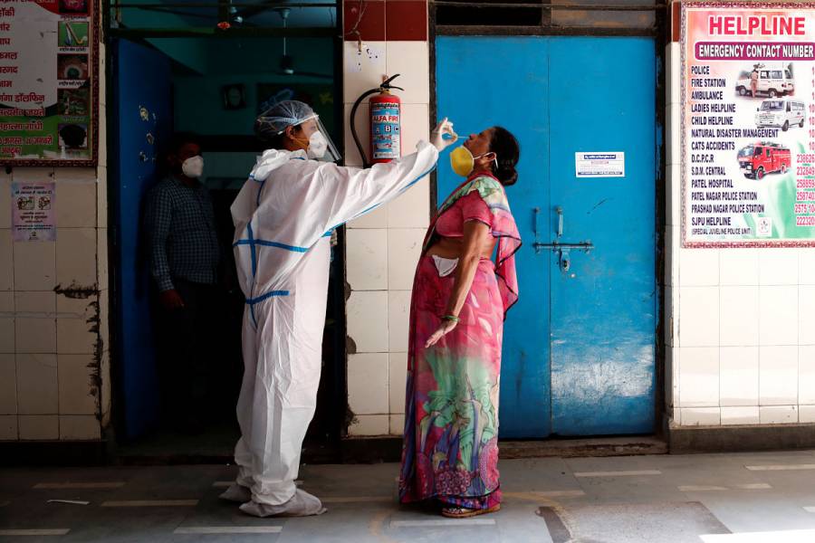 Reporta India cifra récord de casos de coronavirus