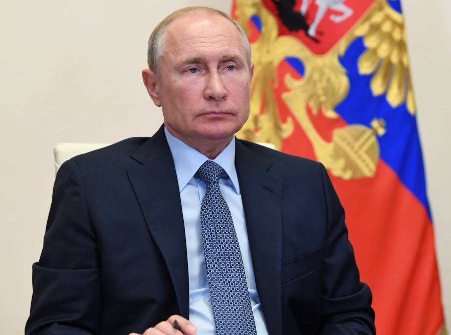 “Tenemos que trabajar, no  buscar sucesores”: Putin