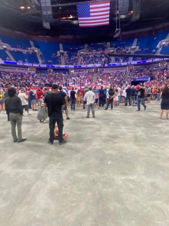 J&oacute;venes boicotean mitin  de Trump… por TikTok
