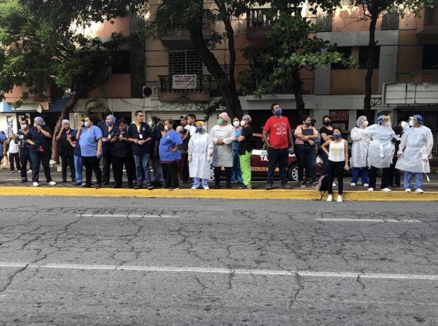 Más de 2 millones de personas sin luz por sismo