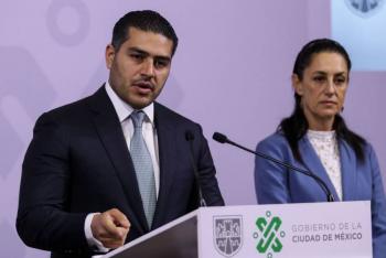 Reportan la ca&iacute;da de dos bardas en CDMX tras sismo de 7.5 grados