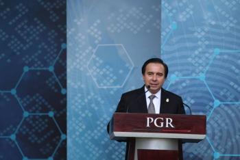 Juez admite tr&aacute;mite de amparo de Tom&aacute;s Zer&oacute;n